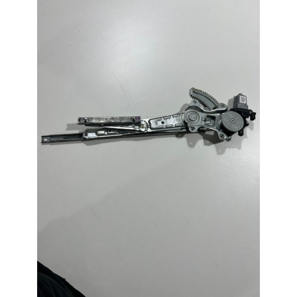 Maquina Vidro Trazeira Esquerda Nissan Versa 1.6 Aut. 2019 