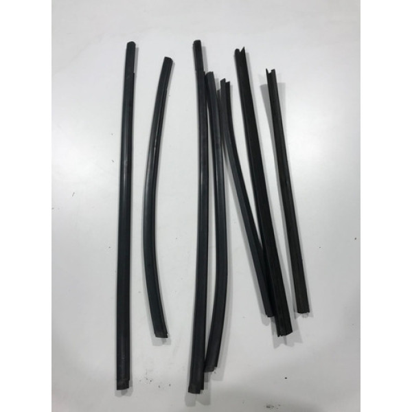 Jogo Pestana Portas Kwid 2018/2022 Original  