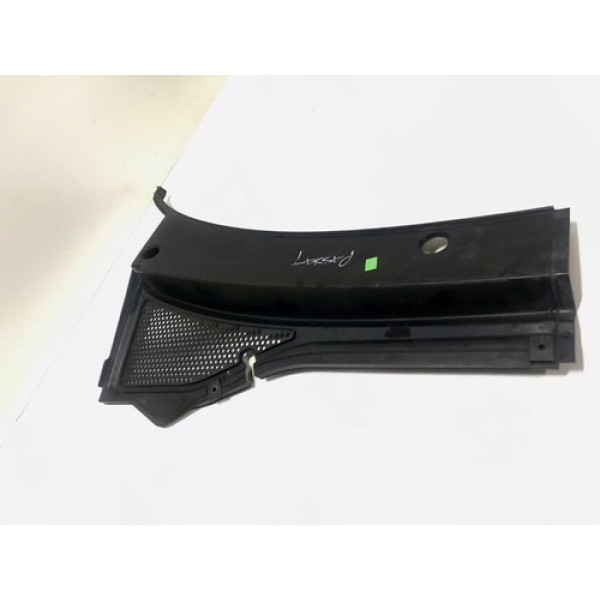 Moldura Churrasqueira Volkswagen Passat Cc 2017 Esquerdo 