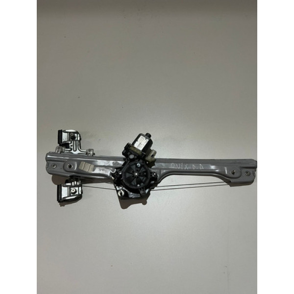 Maquina De Vidro Eletrica Diant Direito Onix 2020/2023