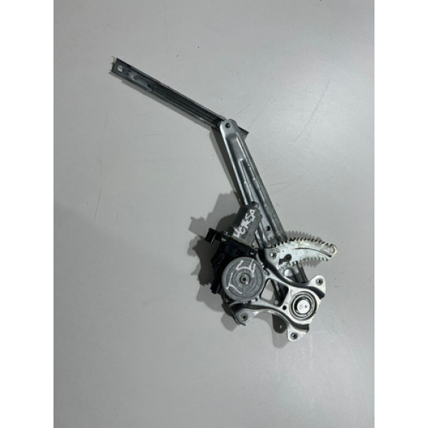 Maquina De Vidro Trazeira Esq. Nissan Versa 1.6 Aut. 2019 