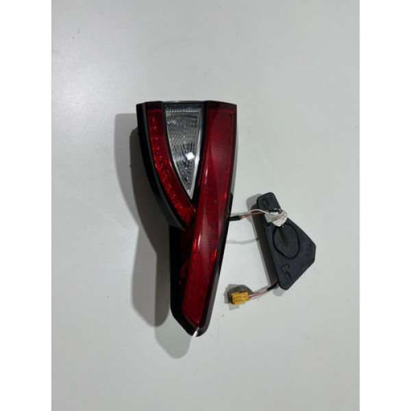 Lanterna Traseira Tampa Esquerda Fiat Argo 2019 A 2023