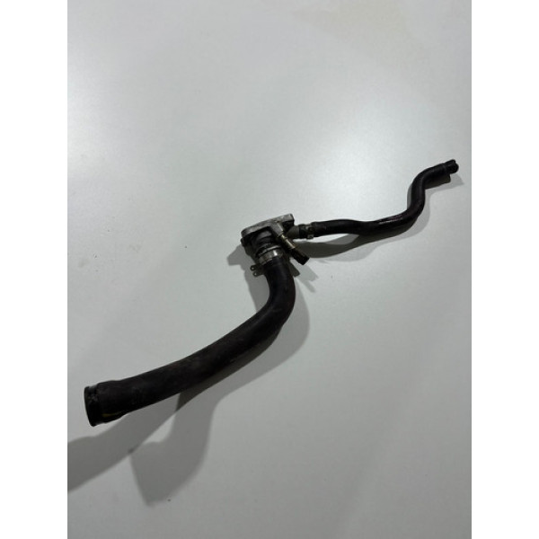 Saida Agua C/mangueira Gran Siena 1.0