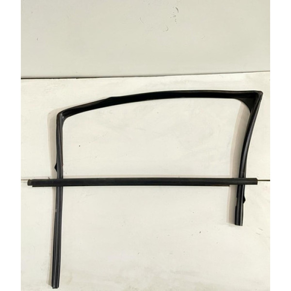 Pestana C/ Canaleta Porta Esquerda Diant. Ford Ka Novo