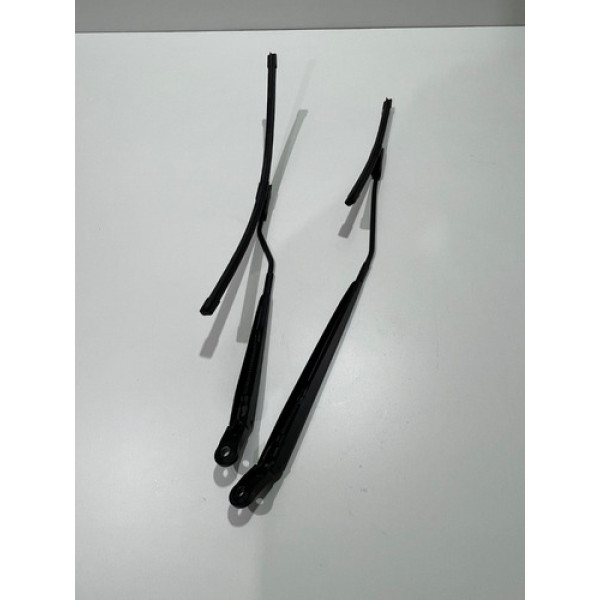 Par Braço Limpador E Paletas Strada Nova 2022