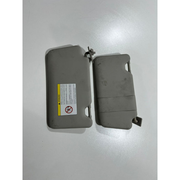 Par Para Sol Nissan Versa 1.6 Aut. 2019