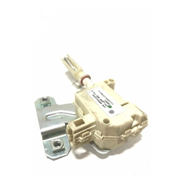 Atuador Porta Malas Vw Fox 15/19- 520959776