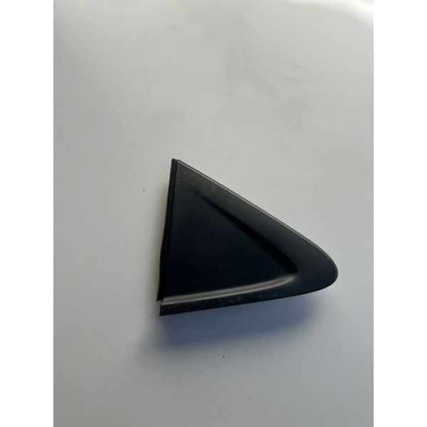 Moldura Lateral Esquerdo Acabamento Onix Sedan 2020/2023  