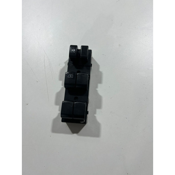 Botao Vidro Motorista Nissan Versa 1.6 Aut. 2019 