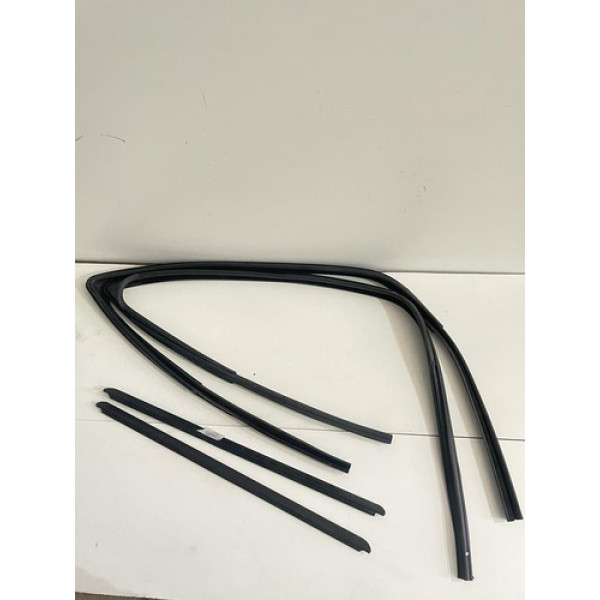 Jogo Pestana E Canaleta Renault Duster 2012 / 2018