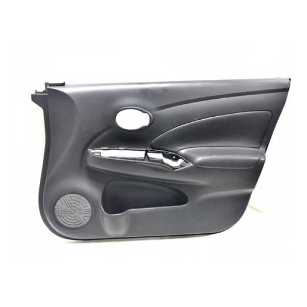 Forro Porta Dianteiro Direito Nissan Versa 2014 Perfeito