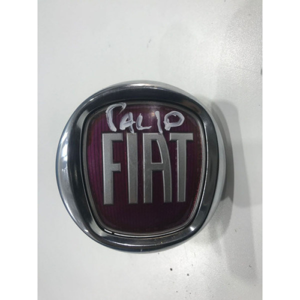 Macaneta Tampa Traseira Fiat Palio Attractive 2012 2015